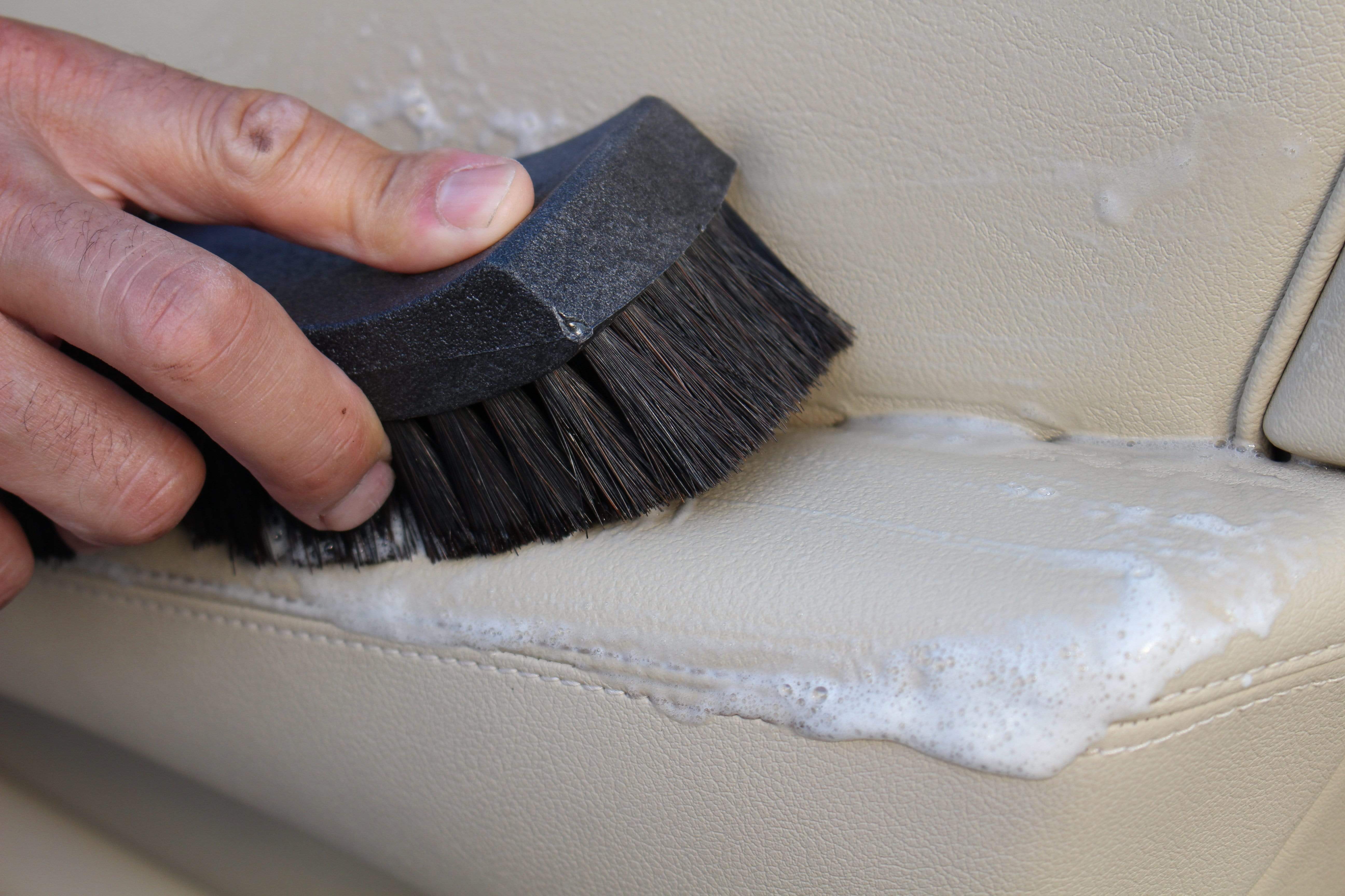 Wheel Woolies Accessory Braun Automotive Leather Upholstery Brush