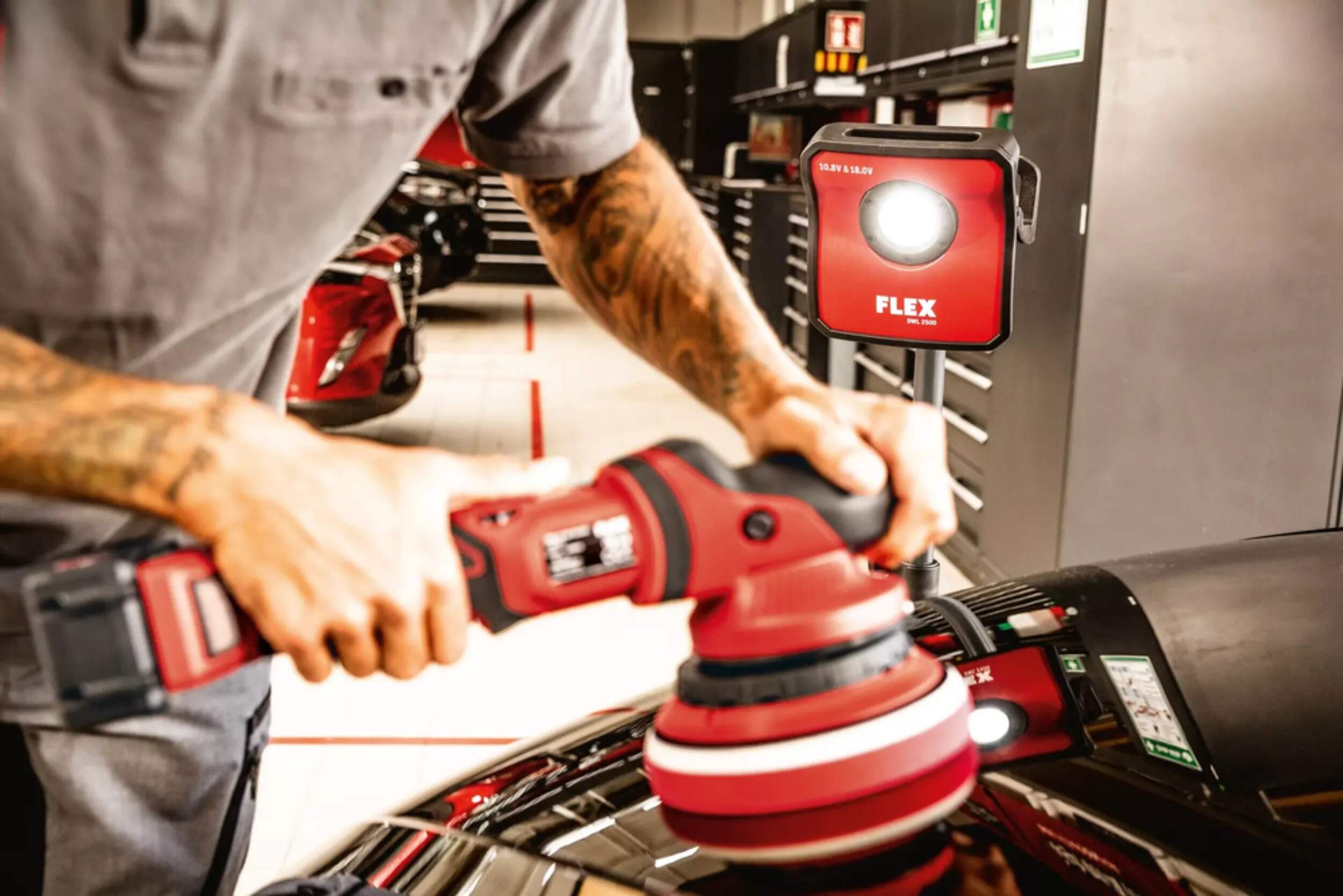 FLEX DWL250012.0/18.0USA 12V/18V TrueView Cordless Detailing Light, Bare Tool