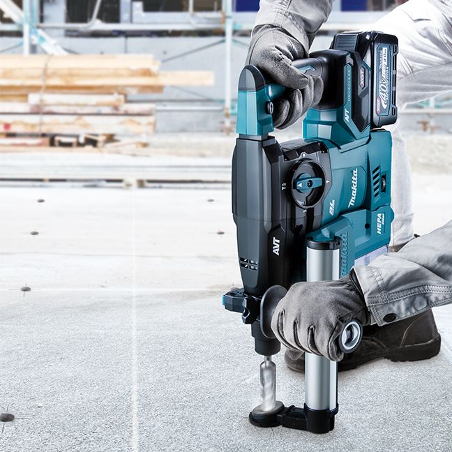 Makita 40V MAX XGT Brushless Cordless 1-3/16" SDS-PLUS Rotary Hammer w/ DX10 Dust Extraction Attachment, AVT, AFT, AWS & XPT (4.0 Ah)
