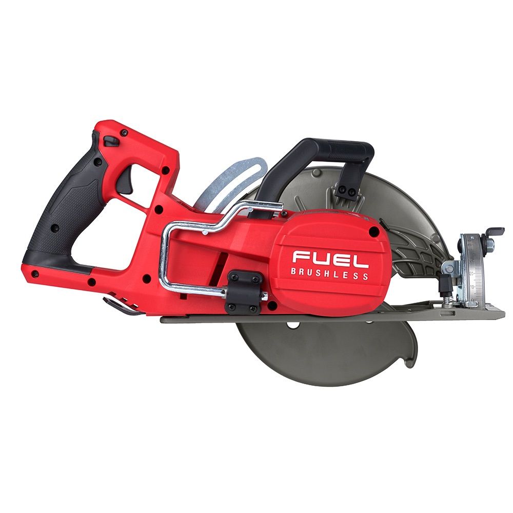 Milwaukee M18 FUEL 18 Volt Lithium-Ion Brushless Cordless Rear Handle 7-1/4 in. Circular Saw - Tool Only
