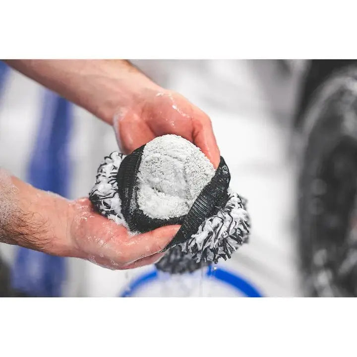 The rag Company THE CYCLONE ULTRA WASH MITT - The Rag Company