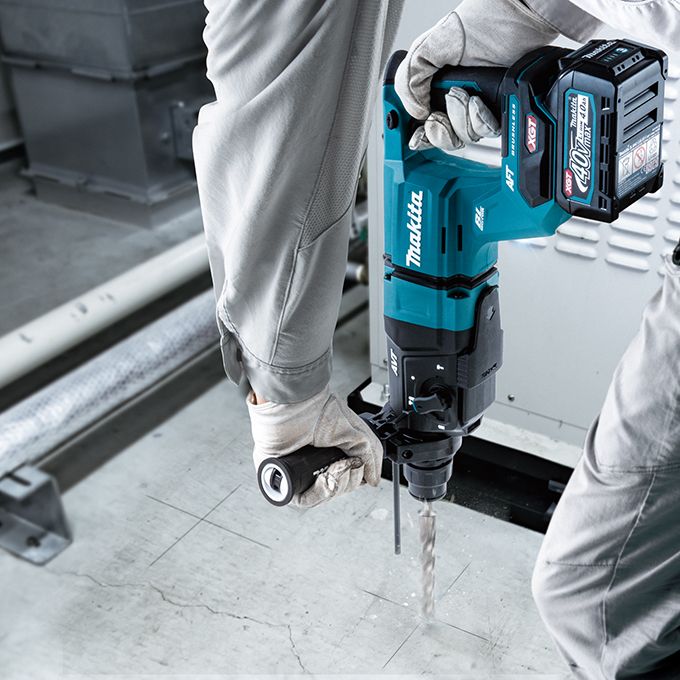 Makita 40V MAX XGT Li-Ion 1-1/8" Rotary Hammer with Brushless Motor, AVT, AFT, XPT (Tool Only)