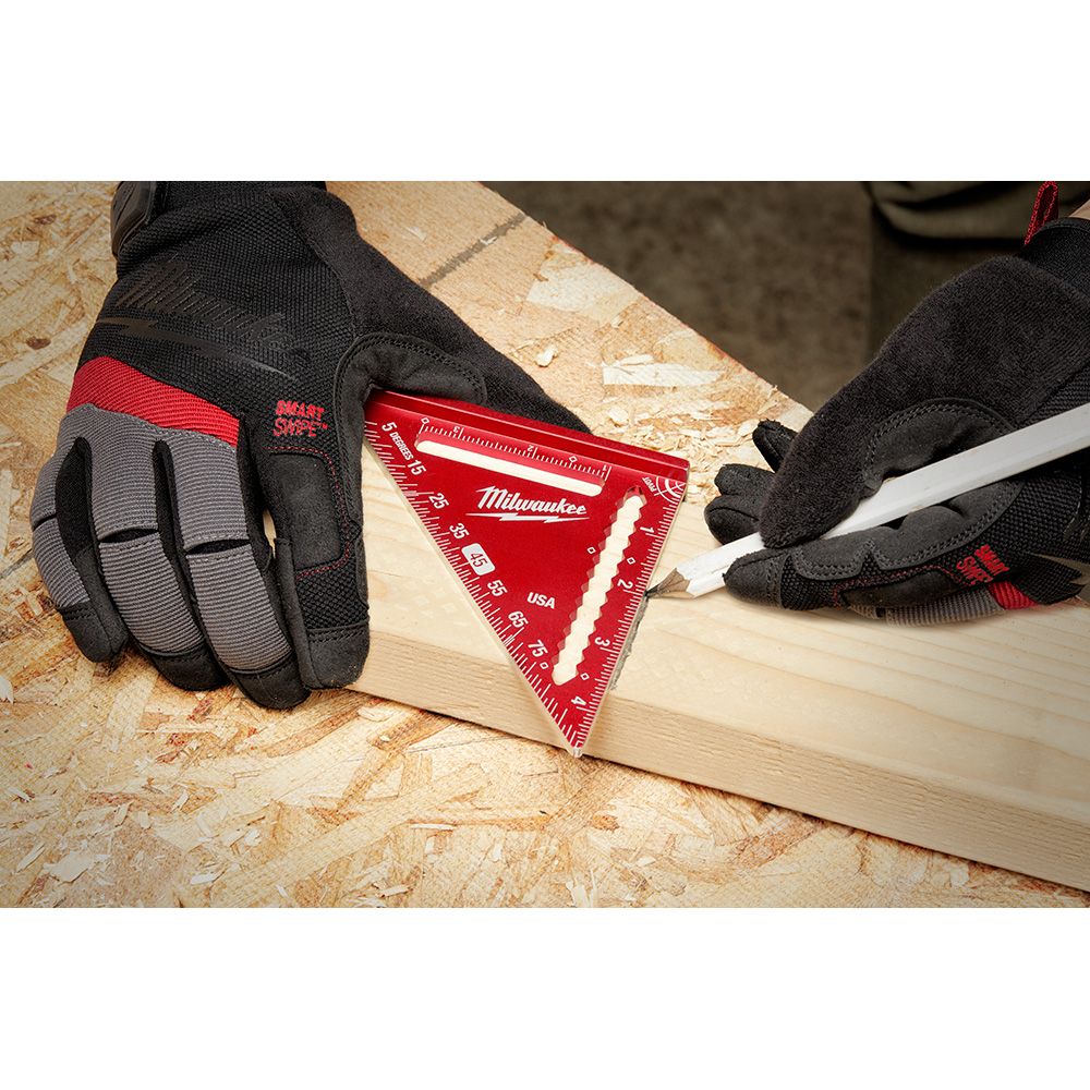 Milwaukee 7 in. Magnetic Rafter Square
